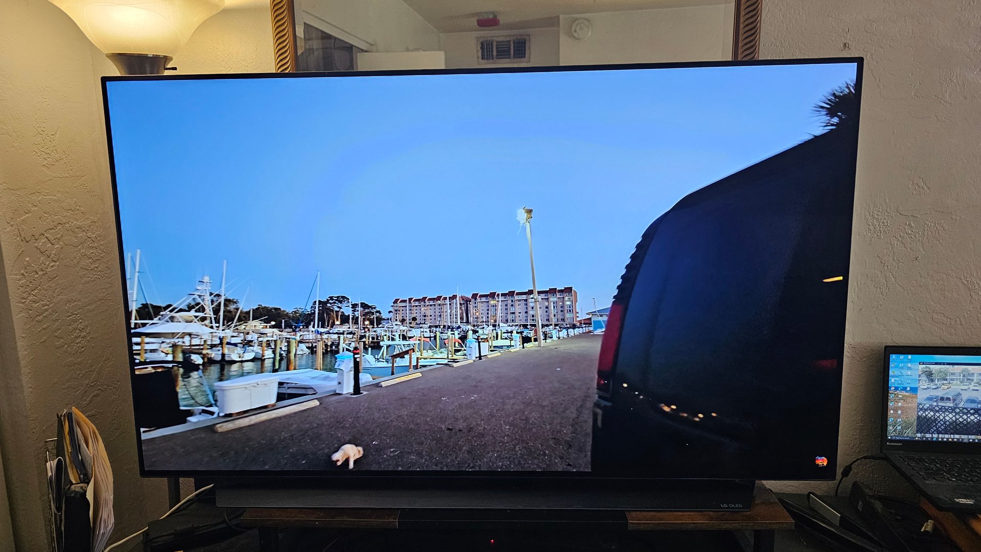 LG C1 55" OLED 4K Smart TV (OLED55C1PUB) — photo 4